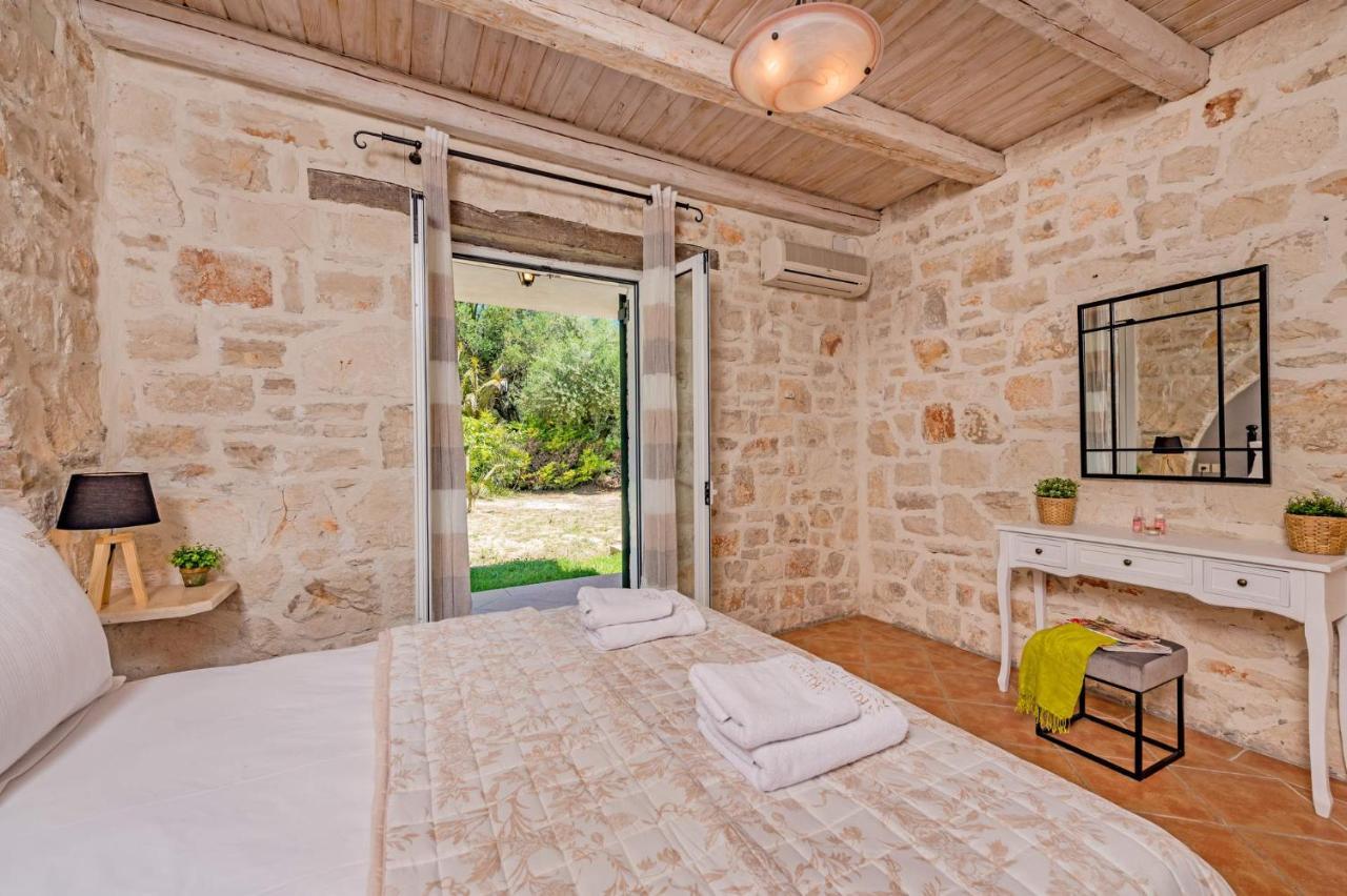 Villa Rizolia Epta By Villa Plus Λιθακιά Εξωτερικό φωτογραφία